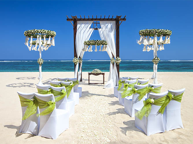 St.Regis Beach Sand（瑞吉沙滩）