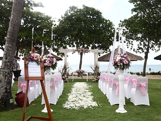InterContinental Alun-Alun Beach（洲际爱伦-爱伦沙滩）