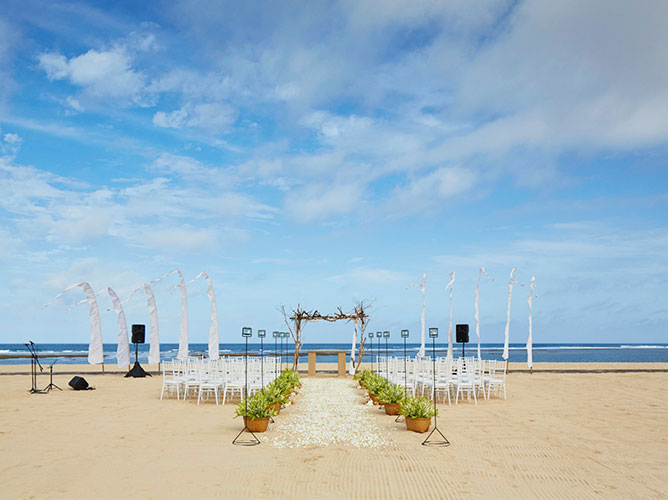 Amanusa Beach（安缦努萨沙滩）