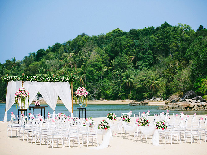 Anantara Layan Beach（安纳塔拉拉扬沙滩）