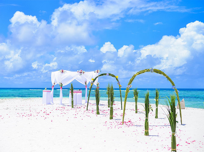 Shangri-La Fashala Beach（香格里拉法莎拉沙滩）