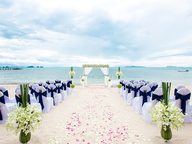 InterContinental Baan Taling Ngam Beach（巴安达灵洲际沙滩）