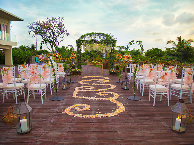 North Couryard Wedding（优雅花园婚礼）