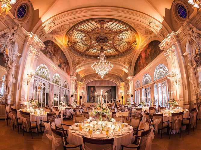 Salle des Congrès（蒙特勒宫豪华宴会厅）